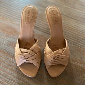 Corso Como Women's Tan Slide Sandals